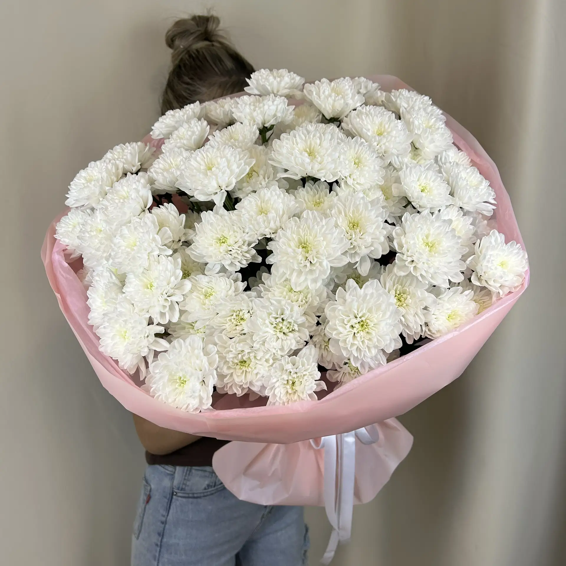 Букет из 15 хризантем