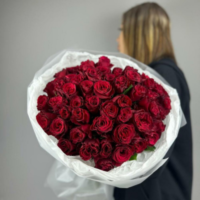 Букет из 51 красной розы